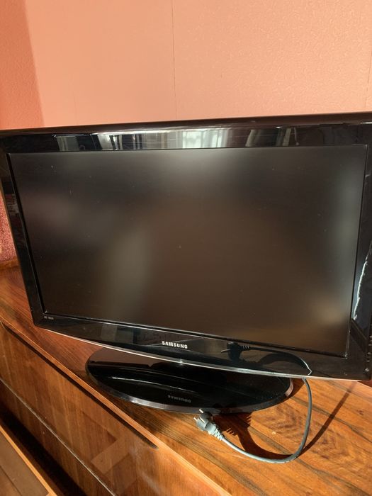 Телевізор Samsung 32d