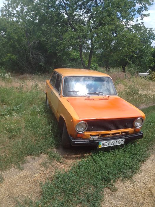 Продам ваз 21011