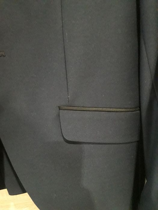 Męski garnitur elegancki