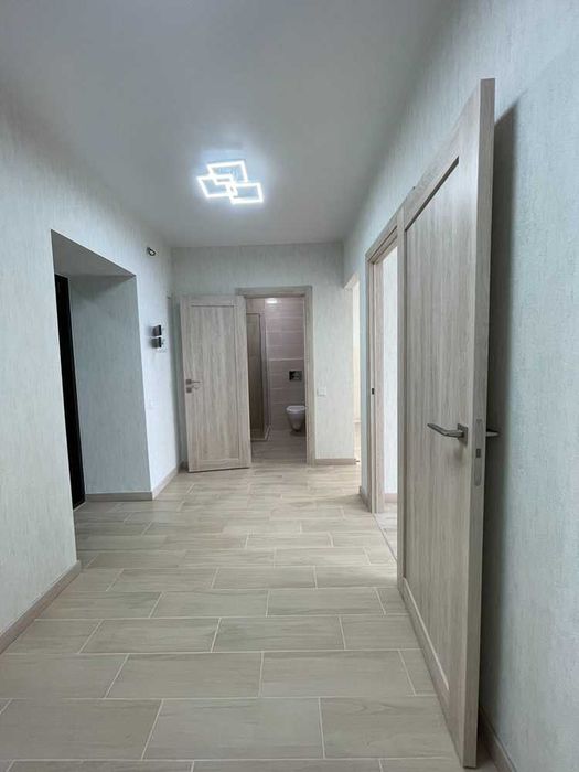 Продаж 1к квартири 41кв.м. з ремонтом Крюківщина Теремки Республіка