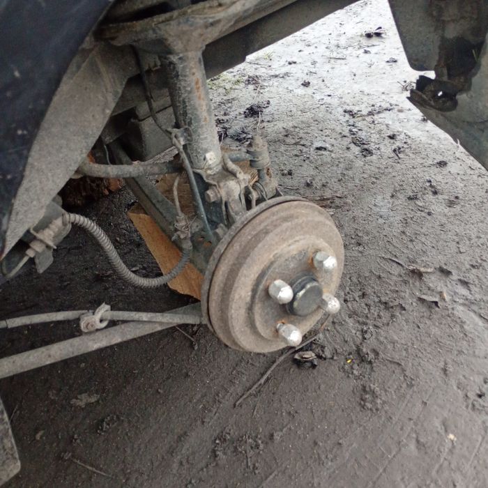 Розбираю Джилі СК 2008 рік розбираю