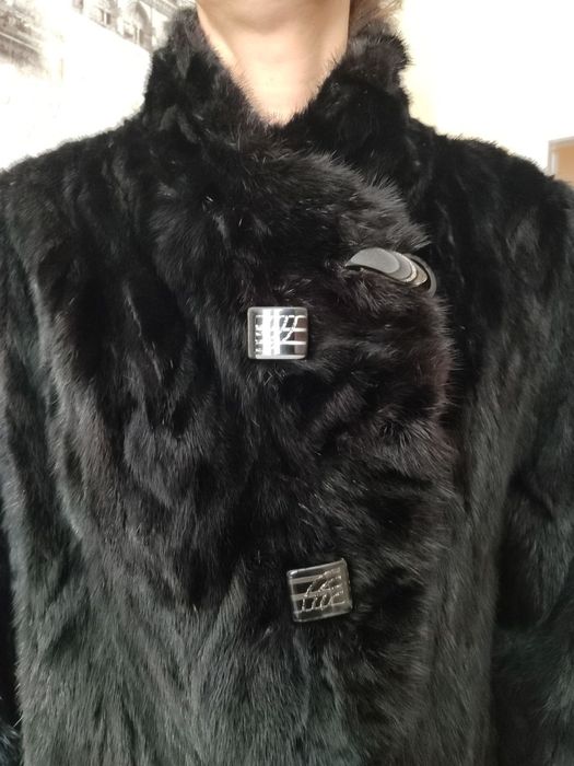 Шуба норкова  чорна