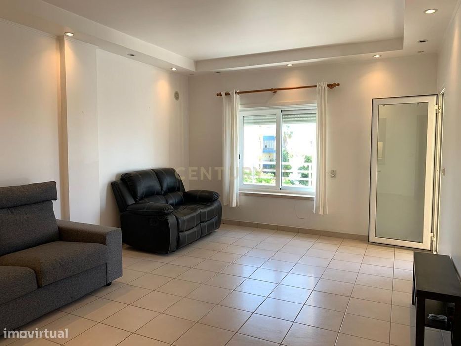 Apartamento T1 para Arrendamento - Costa da Caparica - Santo António