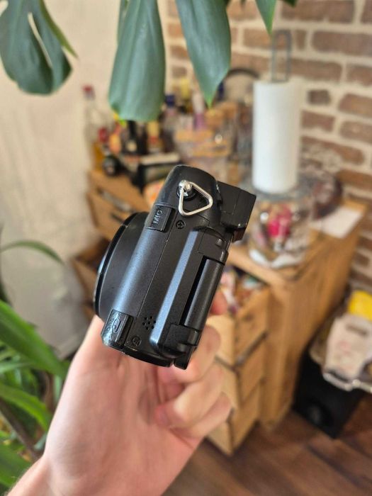 Nikon Coolpix P7800 + bateria + ładowarka + dekielek | w pełni sprawny | stan dobry