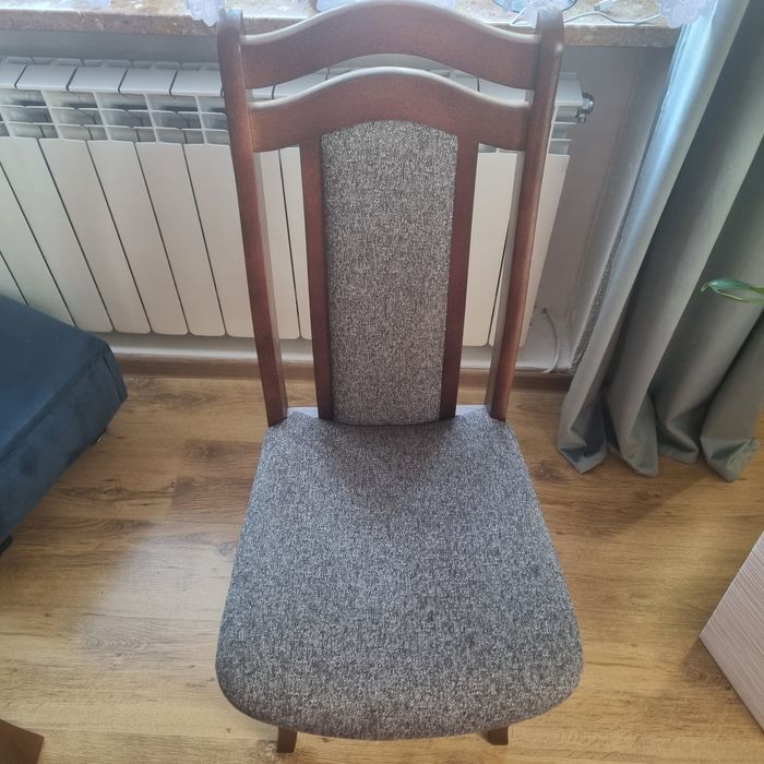 Krzesła do salonu