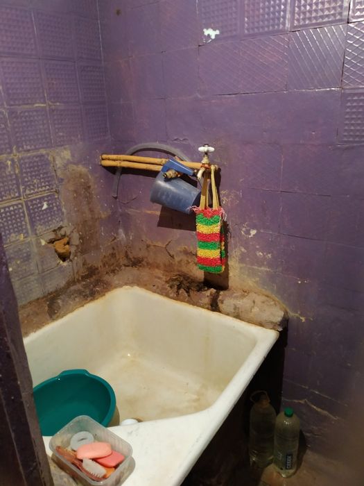 Продам кімнату (в минулому сімейний гуртожиток).