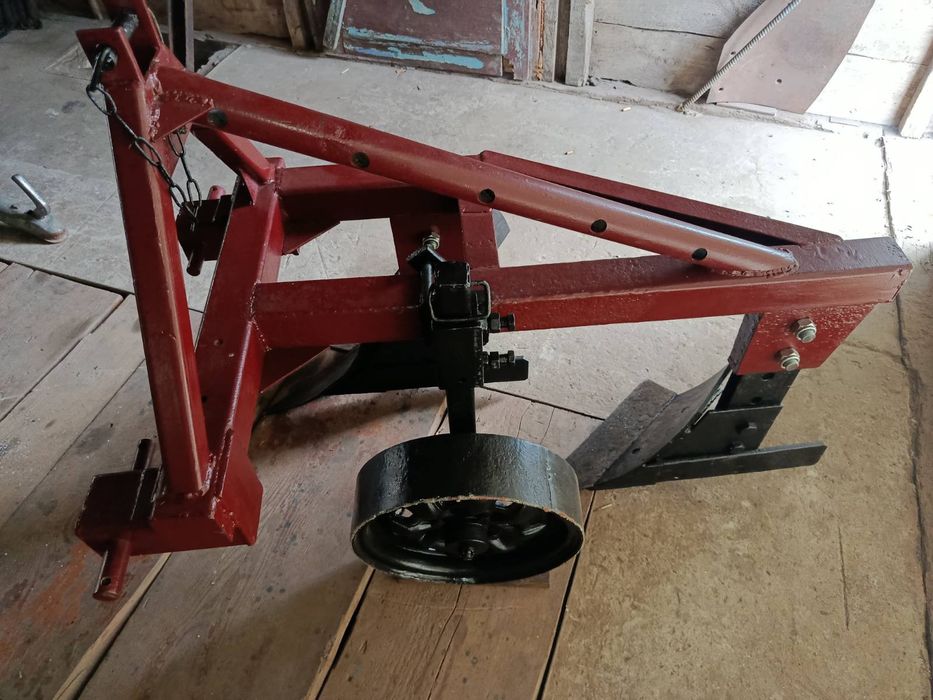 Плуг 2-28 саморобний