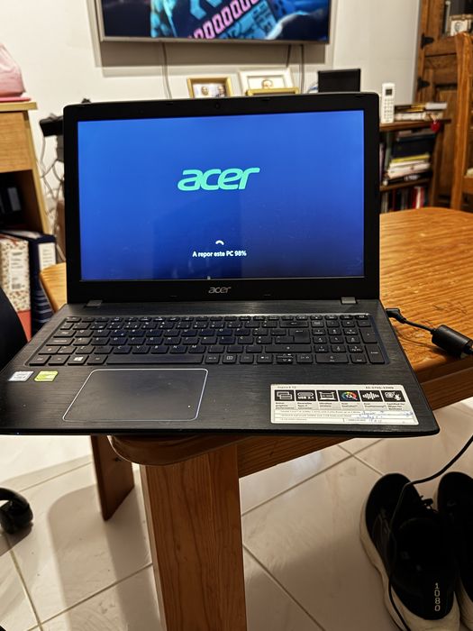Portátil Acer E15