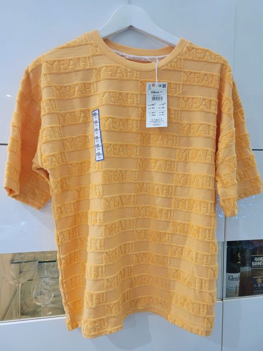 T-shirt nowy z metką musztardowy oversize 158 chłopiec