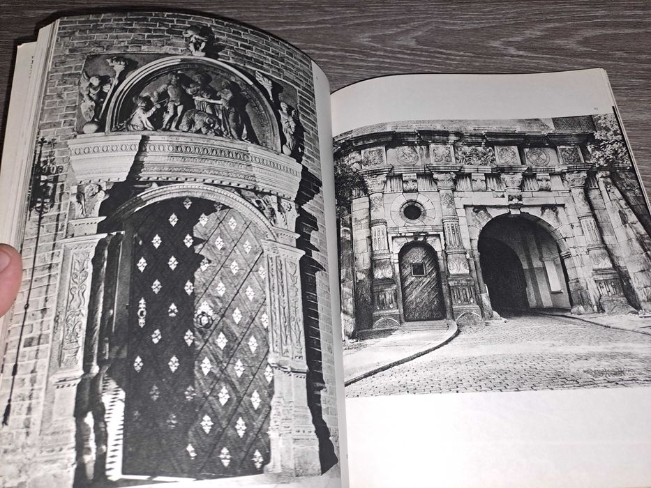 Альбом репродукций Эпоха возрождения в Польше СССР