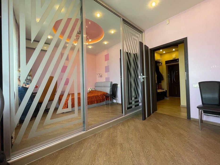 Продажа 2х комнатной квартиры. 1-я Слободская. Автономное отопление!