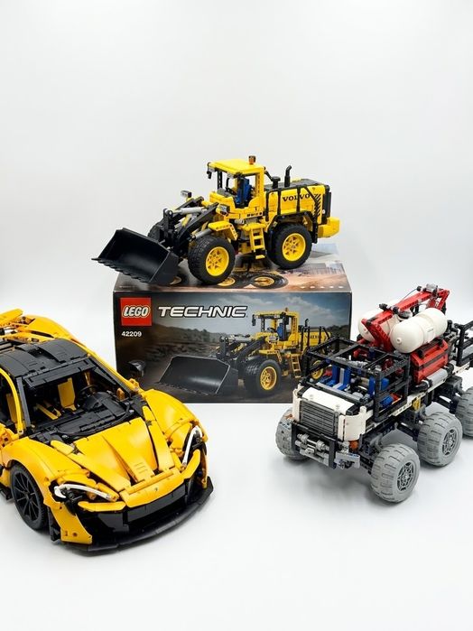 Lego technic, maclaren, volvo, space veículo  lunar