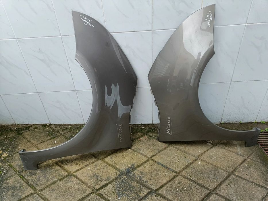 Guarda lamas esquerdo Citroen C4 grand Picasso 2008