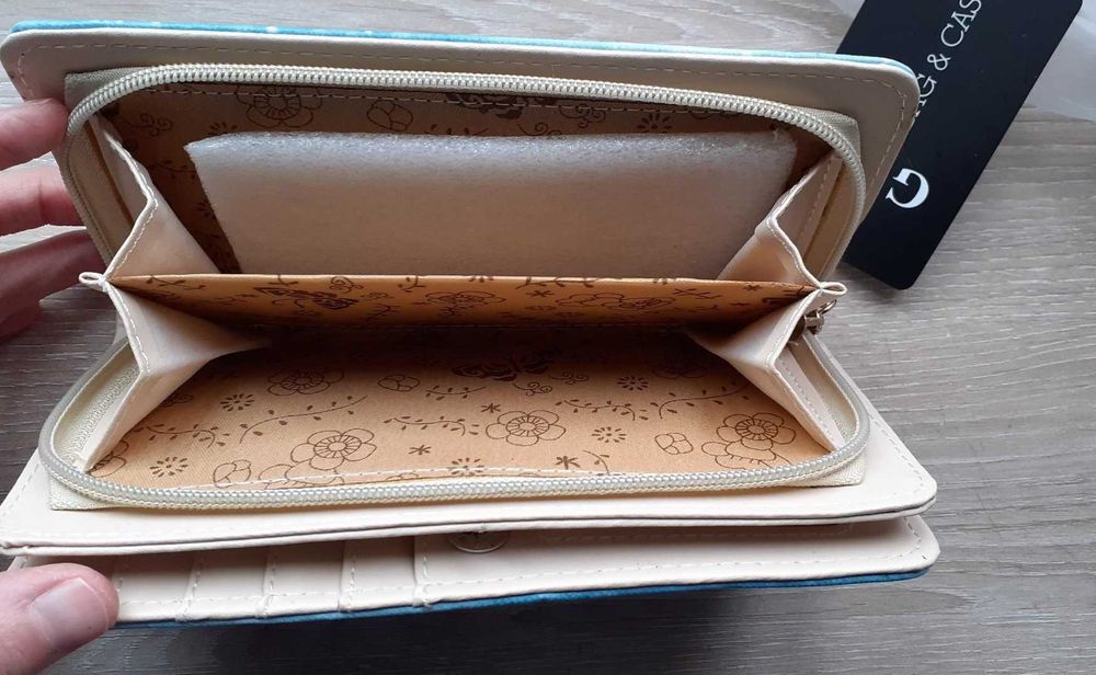 Carteiras com porta moedas e cartões - NOVAS