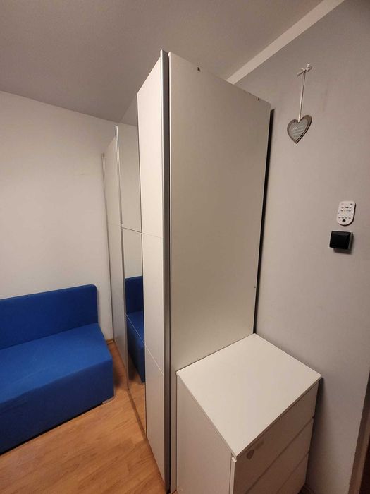 szafa z lustrem biała