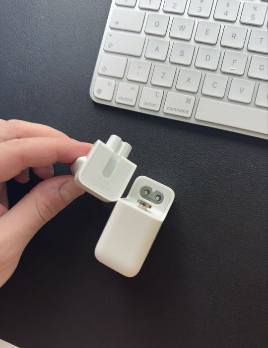 Блок Зарядка Apple Macbook