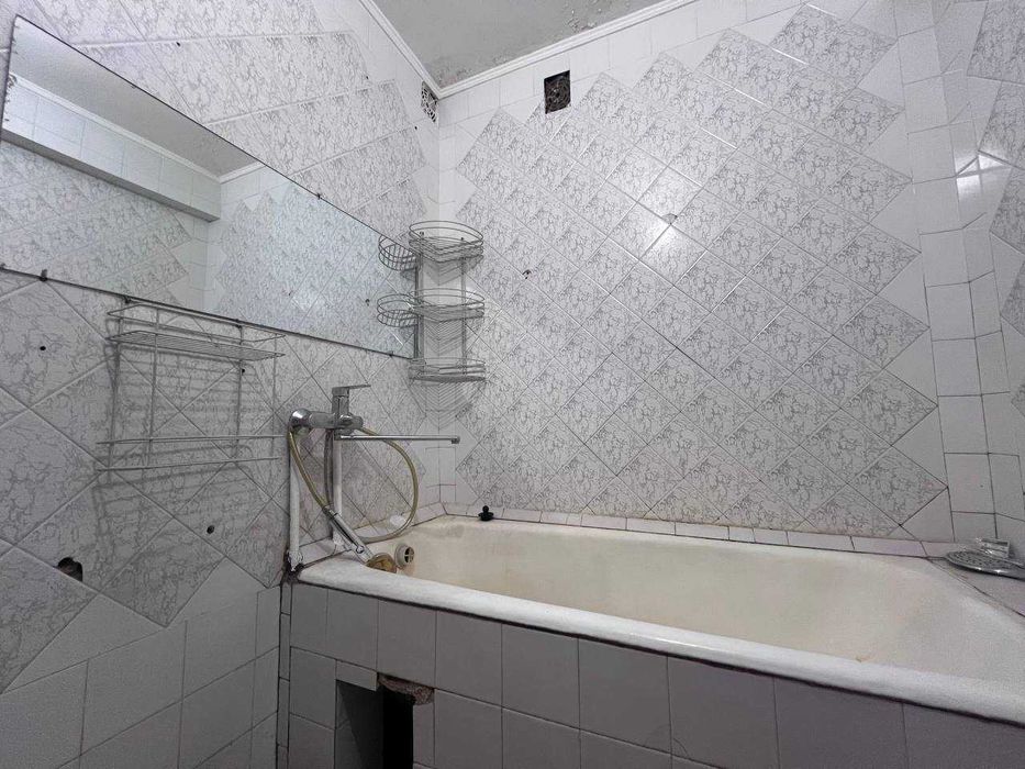 Продам 2 к квартиру на вул.Брацлавській 2187