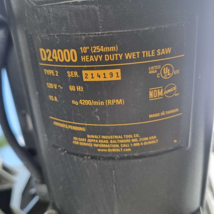 Piła do Cięcia płytek na mokro DEWALT  HEA254 Duty