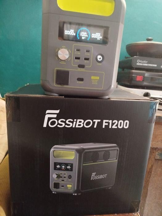 Зарядна станція Фосібот 1200