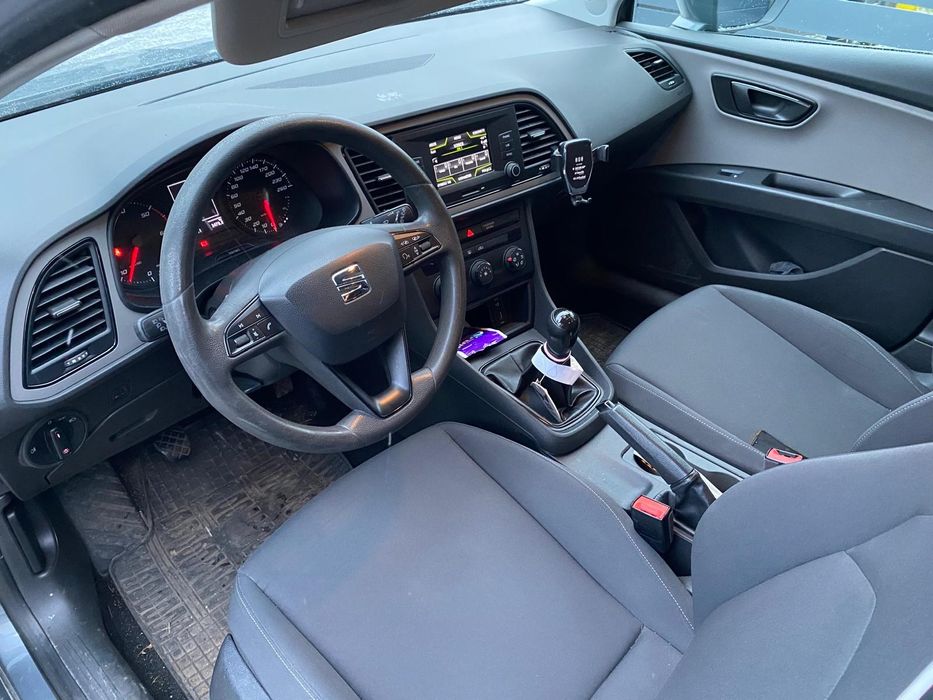 Seat Leon - polski salon, OC do 20.12.2026, przeglad do 17.12.2026, FV