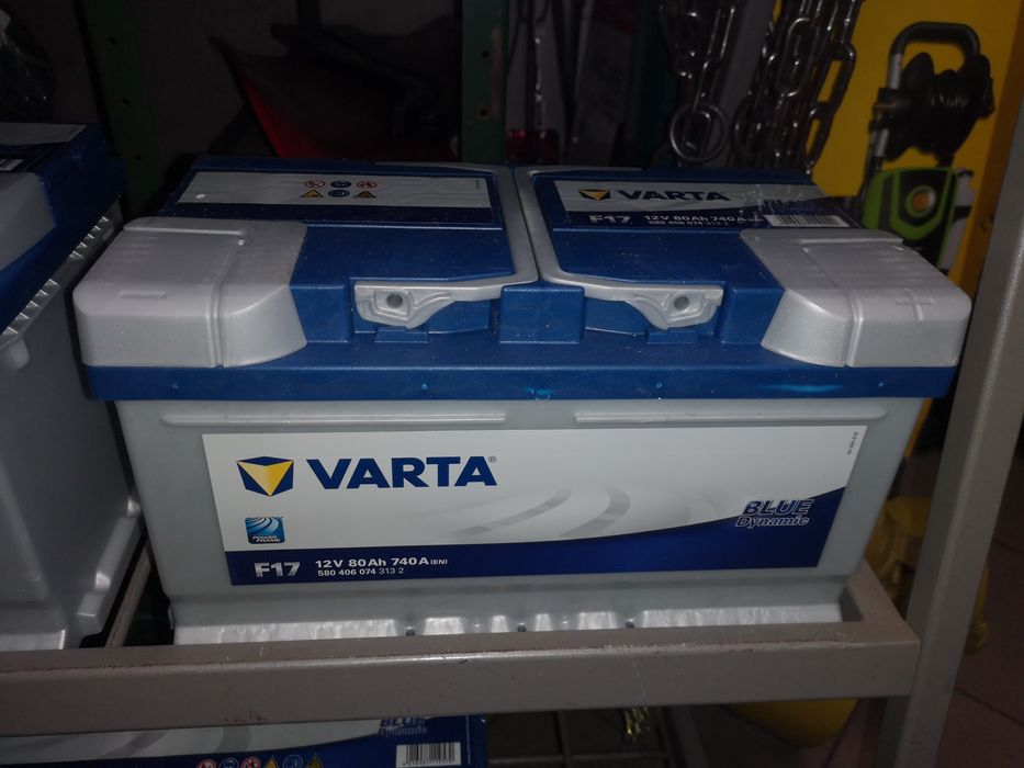 Akumulator Varta Blue Dynamic F17 12V80Ah740A