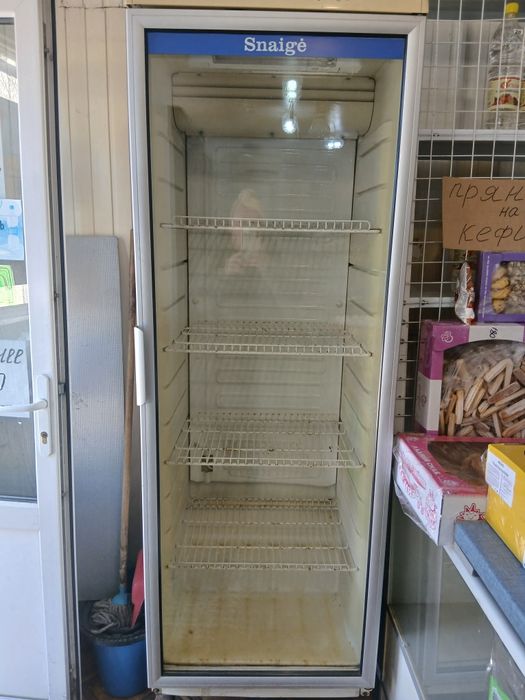 Холодильник   для магазина