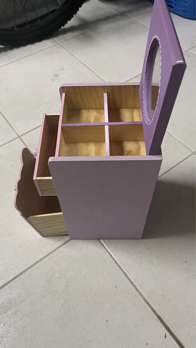 Brinquedo caixa de arrumaçao ou decoracaocriança