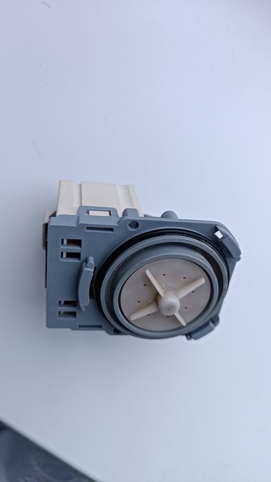 Насос циркуляційний (помпа) пральної машини  Electrolux