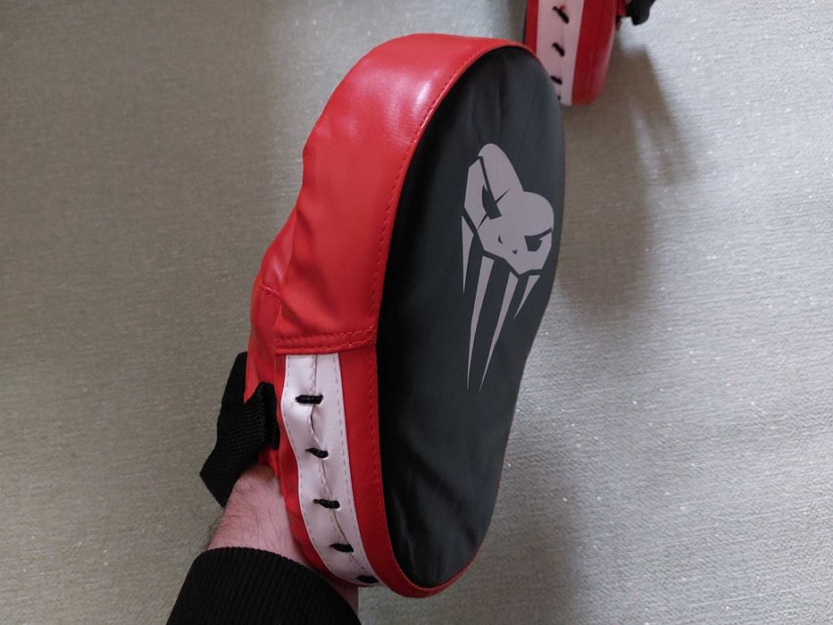 Боксерськi лапи Venom пара (Червонi)