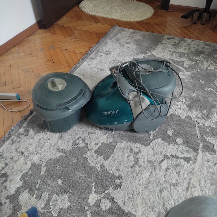 Пилосос  пилосос