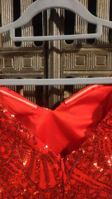 Nowa, sylwestrowa sukienka z cekinami. Rozm. M/L