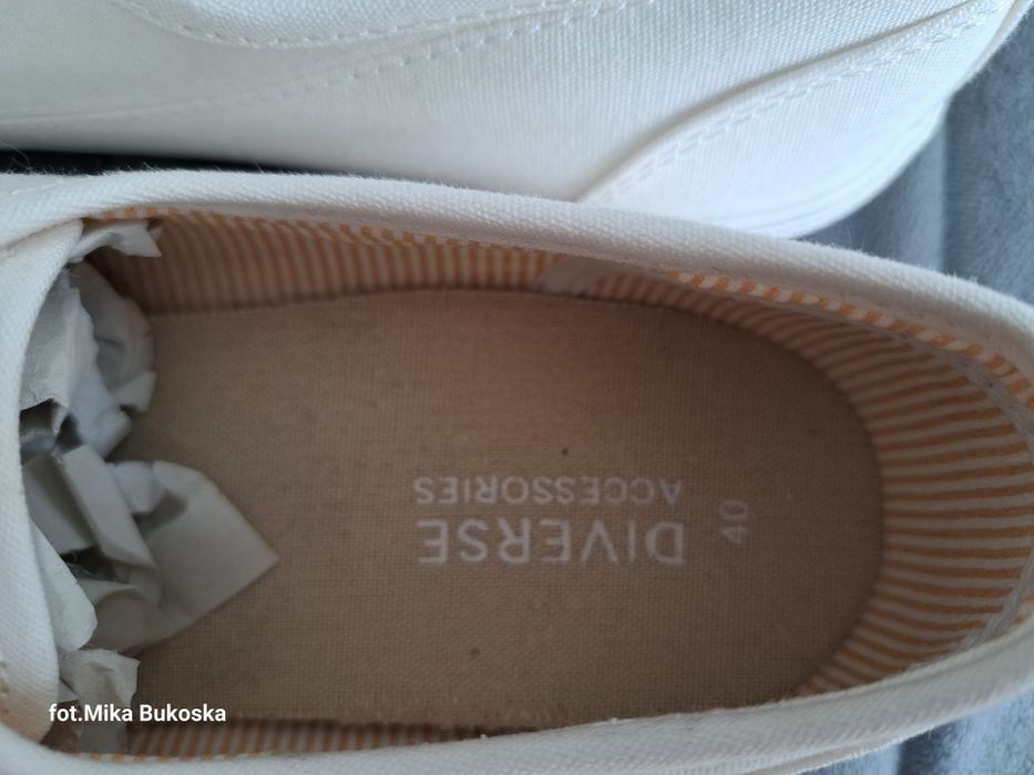 Diverse buty damskie