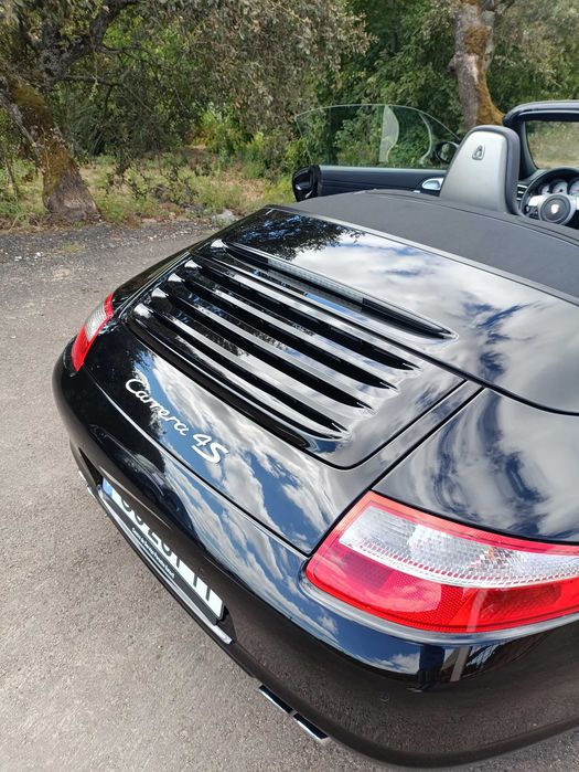 Porsche 911-997 Carrera 4S - cabrio - 2007 - c/caixa manual