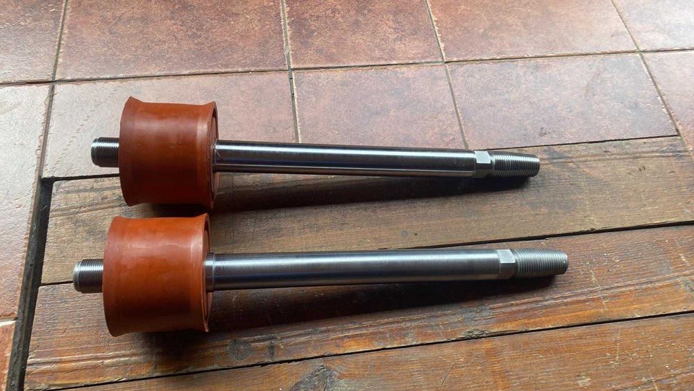 Trzony  pomp pluczkowyh NB 50 NB 32 11 GR