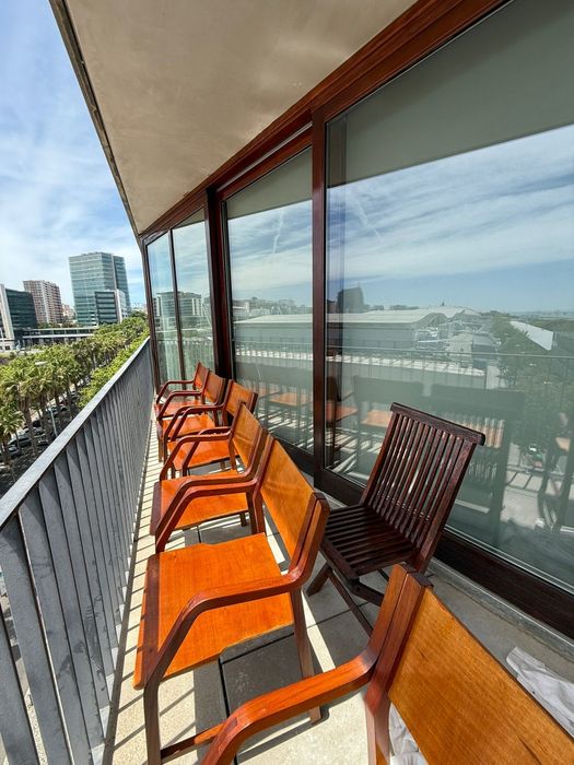 Reparação i tratamento vernizes das janelas i portas