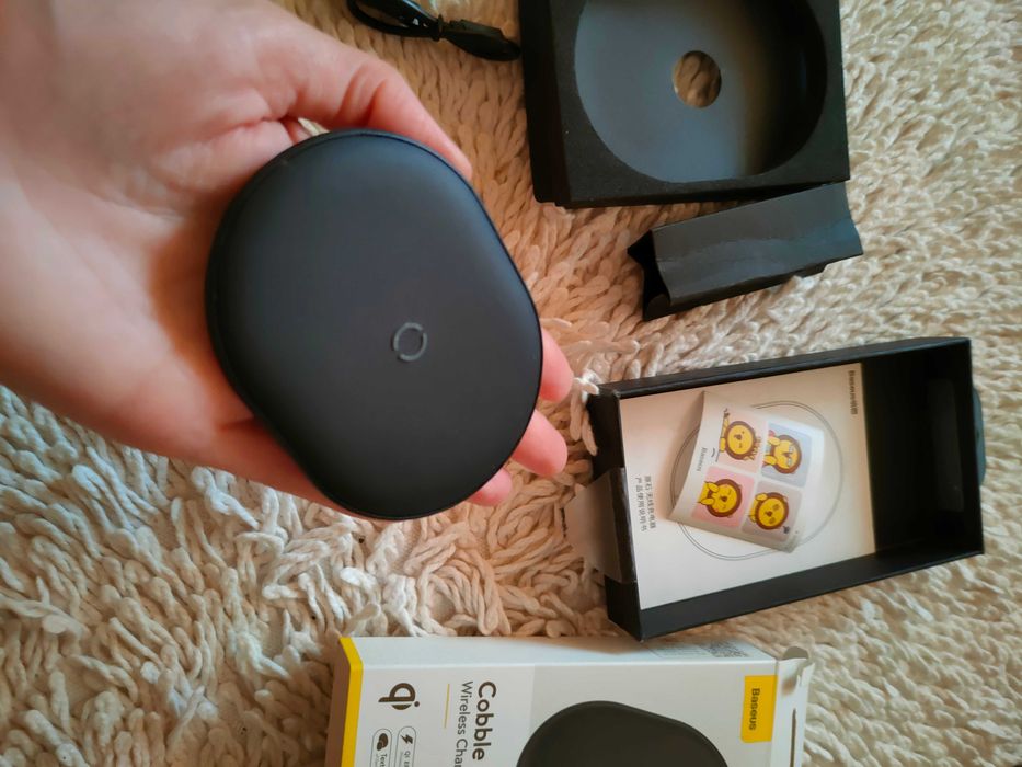 Беспроводное зарядное устройство Baseus Cobble Wireless Charger 15W