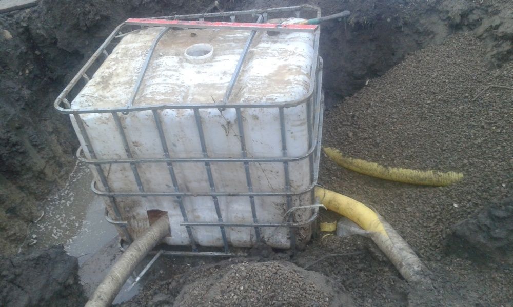 DRENAŻ - budowa studni chłonnych- hydroizolacja