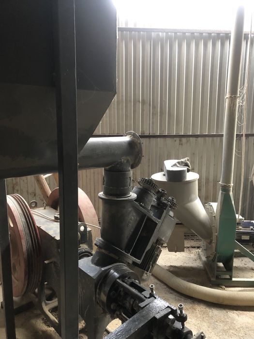 Прес брикетуючий ударно-механічний WAMAG