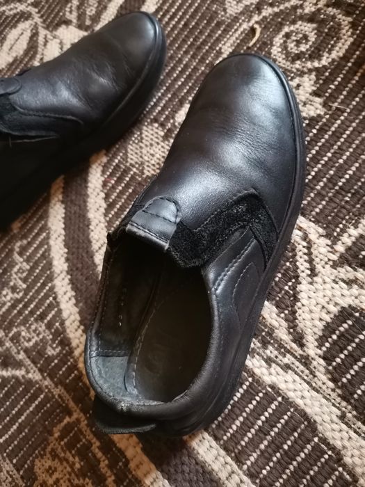 Продам шкіряні макасины, мешти на хлопчика о