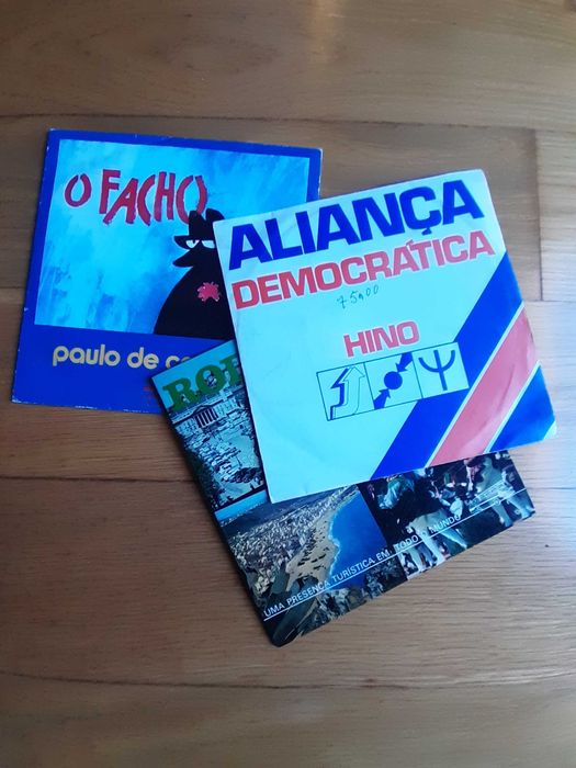 Vinil - Hino da Aliança Democrática - 3 discos