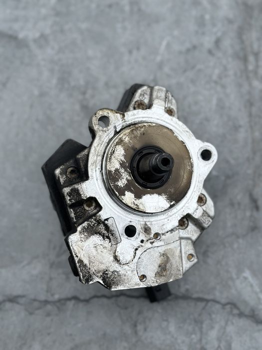 BMW E60 / E61 E46 ТНВД М57N паливний насос виского тиску з датчиком 57