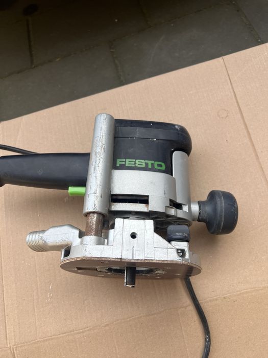 FESTO of 900 PLUS frezarka