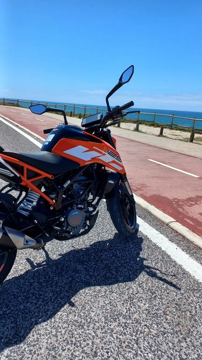 Moto KTM 125 Duke