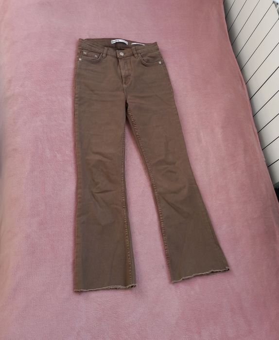 spodnie dzwony Bershka