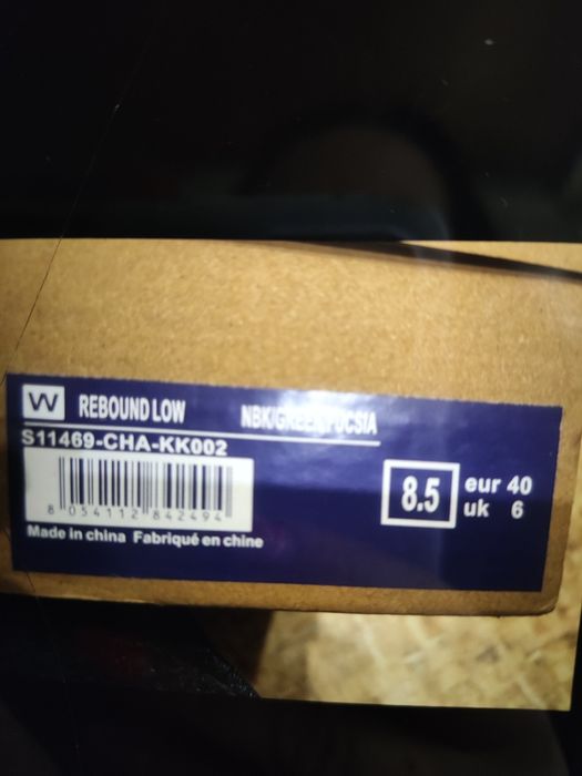 Продам новую обувь Champion.