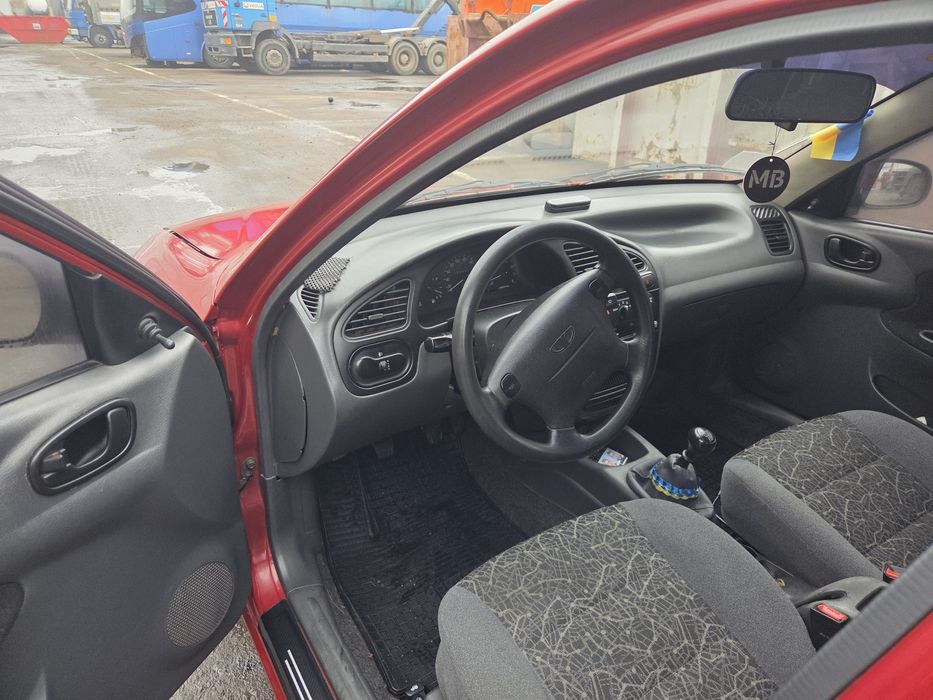 Део Ланос 1.6 (2008)