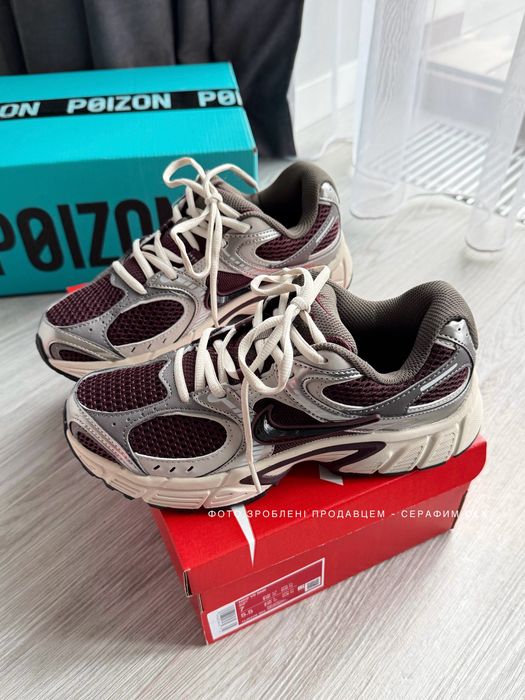 Nike V5 RNR Burgundy Crush Black (NEW IN BOX)
