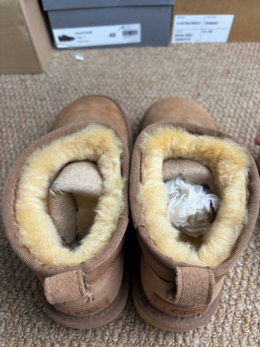 UGG Classic Ultra mini R.41