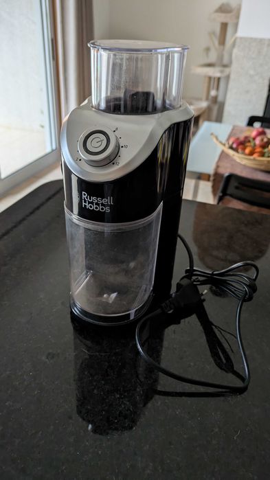 Moinho de Café Russell Hobbs