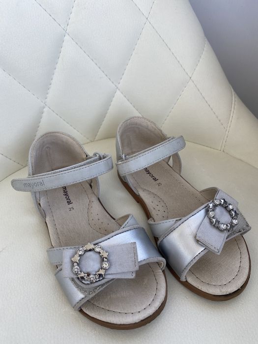 Босоніжки Mayoral 25 розмір